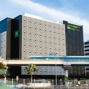 Ibis Styles Airport Отель
